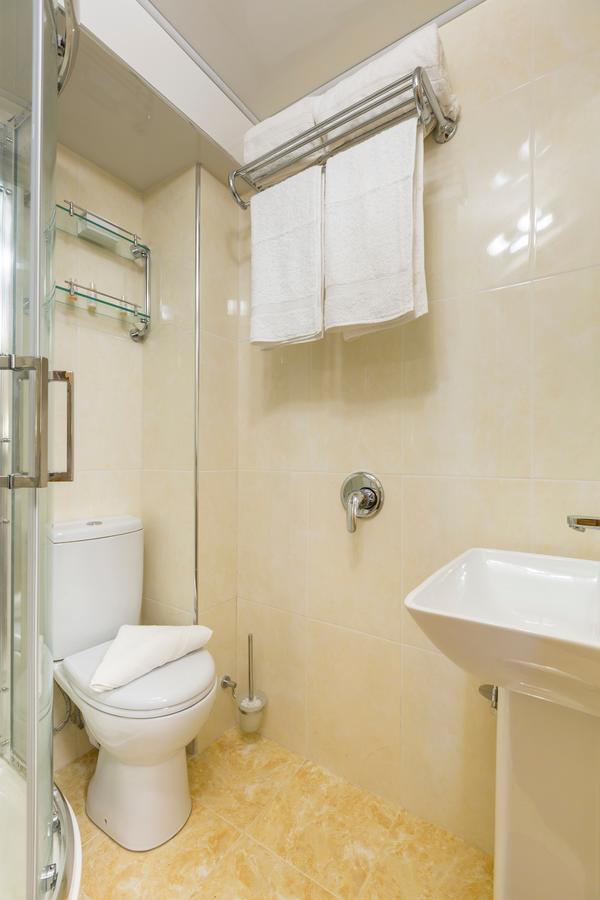 Linton Hotel Luton Luton  Extérieur photo