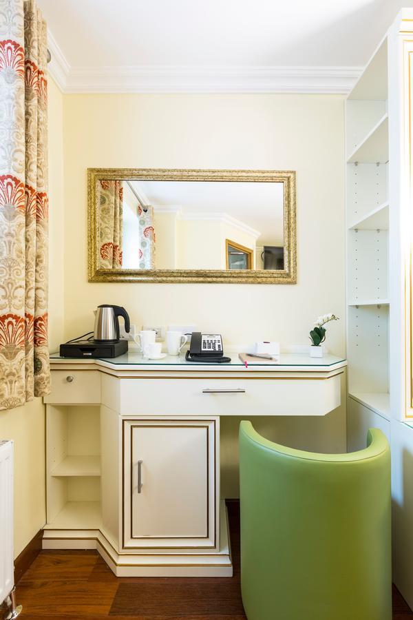Linton Hotel Luton Luton  Extérieur photo